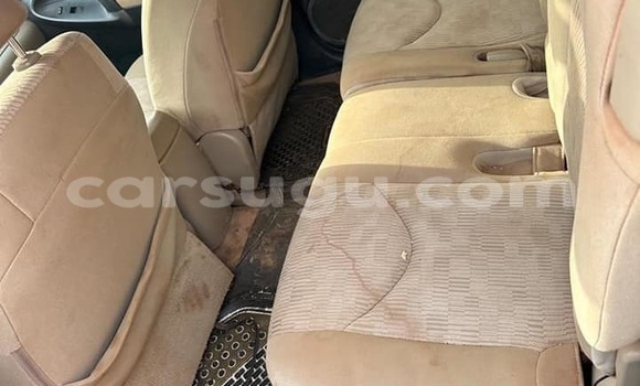 Sayi Na hannu Toyota RAV4 Sauran Mota in Bekuy a Houet Sayi Na hannu Toyota RAV4 Sauran Mota in Bekuy a Houet