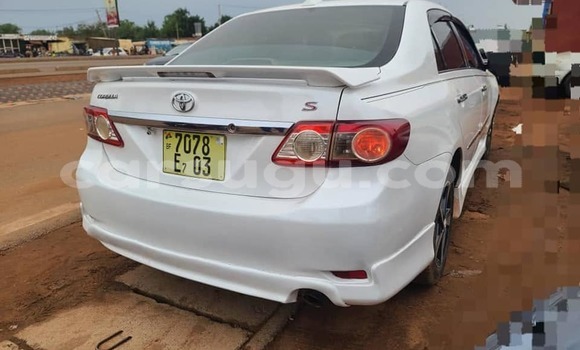 Sayi Na hannu Toyota Corolla White Mota in Ouagadougou a Burkina Faso Sayi Na hannu Toyota Corolla White Mota in Ouagadougou a Burkina Faso