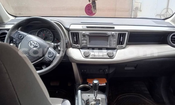 Sayi Na hannu Toyota RAV4 Sauran Mota in Bobo Dioulasso a Burkina Faso Sayi Na hannu Toyota RAV4 Sauran Mota in Bobo Dioulasso a Burkina Faso