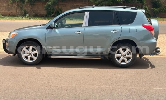 Sayi Na hannu Toyota RAV4 Sauran Mota in Bekuy a Houet Sayi Na hannu Toyota RAV4 Sauran Mota in Bekuy a Houet