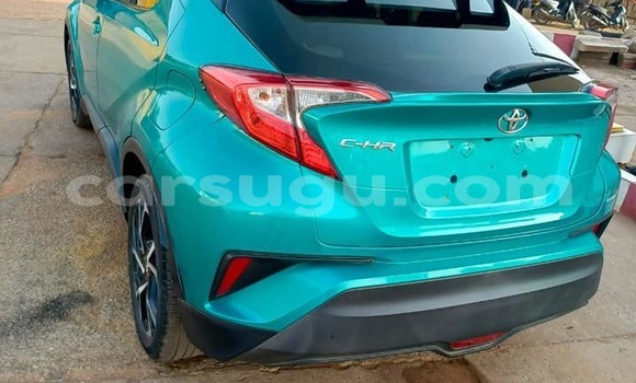 Sayi Na hannu Toyota C-HR Blue Mota in Bekuy a Houet Sayi Na hannu Toyota C-HR Blue Mota in Bekuy a Houet