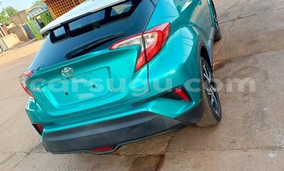 Sayi Na hannu Toyota C-HR Blue Mota in Bekuy a Houet Sayi Na hannu Toyota C-HR Blue Mota in Bekuy a Houet