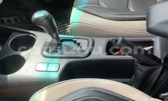 Acheter Occasion Voiture Toyota Hilux Blanc à Ouagadougou, Burkina-Faso Acheter Occasion Voiture Toyota Hilux Blanc à Ouagadougou, Burkina-Faso