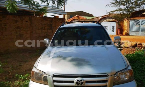 Acheter Occasion Voiture Toyota Highlander Autre à Ouagadougou, Burkina-Faso Acheter Occasion Voiture Toyota Highlander Autre à Ouagadougou, Burkina-Faso