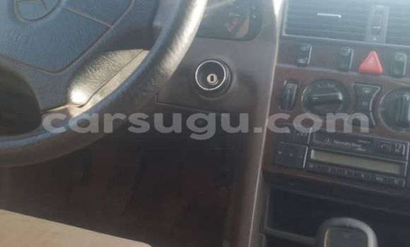 Acheter Occasion Voiture Mercedes-Benz C–Class Blanc à Boulsa, Namentenga Acheter Occasion Voiture Mercedes-Benz C–Class Blanc à Boulsa, Namentenga