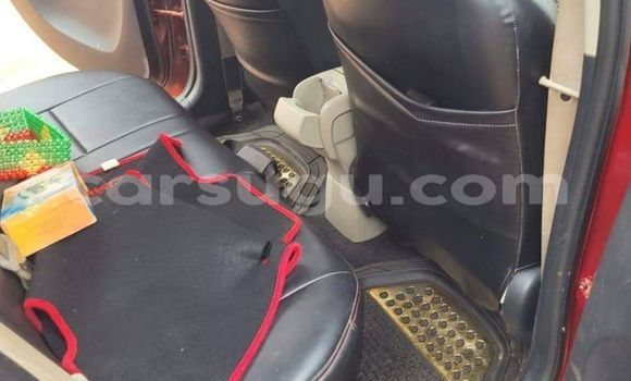 Acheter Occasion Voiture Toyota Yaris Rouge à Bogande, Gnagna Acheter Occasion Voiture Toyota Yaris Rouge à Bogande, Gnagna