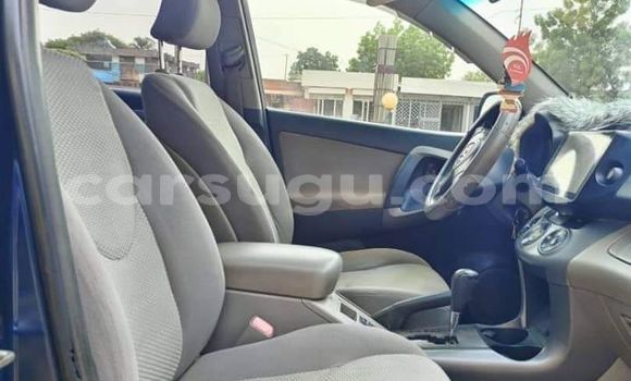 Acheter Occasion Voiture Toyota RAV4 Bleu à Batie, Noumbiel Acheter Occasion Voiture Toyota RAV4 Bleu à Batie, Noumbiel