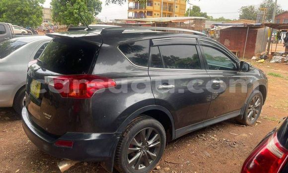 Sayi Na hannu Toyota RAV4 Sauran Mota in Ouagadougou a Burkina Faso Sayi Na hannu Toyota RAV4 Sauran Mota in Ouagadougou a Burkina Faso