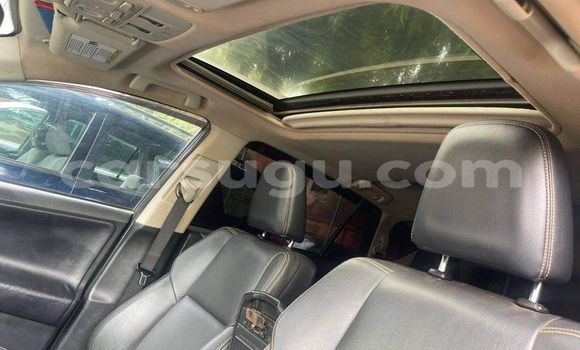 Sayi Na hannu Toyota RAV4 Sauran Mota in Ouagadougou a Burkina Faso Sayi Na hannu Toyota RAV4 Sauran Mota in Ouagadougou a Burkina Faso