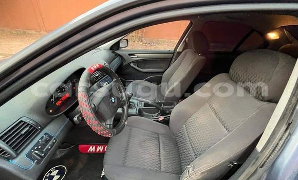 Sayi Na hannu BMW 2er Sauran Mota in Banfora a Burkina Faso Sayi Na hannu BMW 2er Sauran Mota in Banfora a Burkina Faso