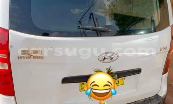 Buy Used Hyundai H1 White Car in Banfora in Burkina Faso Buy Used Hyundai H1 White Car in Banfora in Burkina Faso