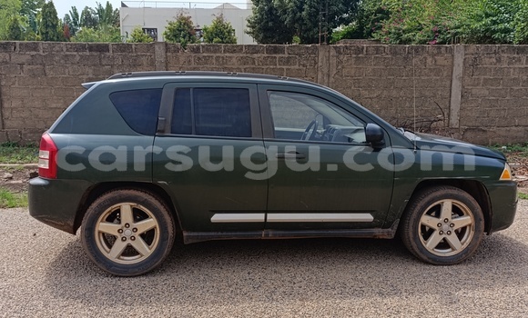 Sayi Na hannu Jeep Compass Green Mota in Ouagadougou a Burkina Faso