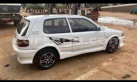 Acheter Occasion Voiture Toyota Starlet Autre à Ouagadougou, Burkina-Faso Acheter Occasion Voiture Toyota Starlet Autre à Ouagadougou, Burkina-Faso