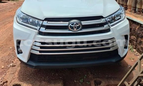 Acheter Occasion Voiture Toyota Highlander Autre à Ouagadougou, Burkina-Faso Acheter Occasion Voiture Toyota Highlander Autre à Ouagadougou, Burkina-Faso