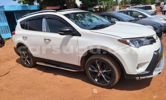 Acheter Occasion Voiture Toyota RAV4 Blanc à Bekuy, Houet Acheter Occasion Voiture Toyota RAV4 Blanc à Bekuy, Houet