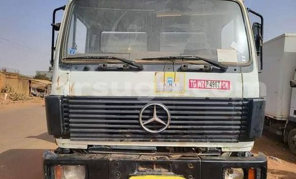 Acheter Occasion Voiture Mercedes-Benz 200 Blanc à Aribinda, Soum Acheter Occasion Voiture Mercedes-Benz 200 Blanc à Aribinda, Soum