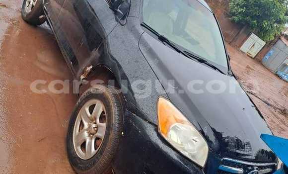 Acheter Occasion Voiture Toyota RAV4 Noir à Ouagadougou, Burkina-Faso Acheter Occasion Voiture Toyota RAV4 Noir à Ouagadougou, Burkina-Faso