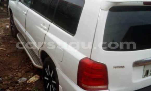 Acheter Occasion Voiture Toyota Highlander Blanc à Bekuy, Houet Acheter Occasion Voiture Toyota Highlander Blanc à Bekuy, Houet