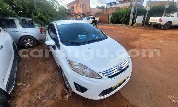 Acheter Occasion Voiture Ford Fiesta Blanc à Bekuy, Houet Acheter Occasion Voiture Ford Fiesta Blanc à Bekuy, Houet
