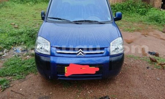 Acheter Occasion Voiture Citroen Berlingo Bleu à Bogande, Gnagna