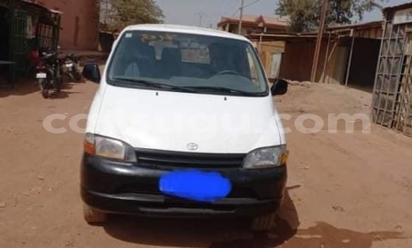 Acheter Occasion Voiture Toyota Hiace Blanc à Bekuy, Houet Acheter Occasion Voiture Toyota Hiace Blanc à Bekuy, Houet
