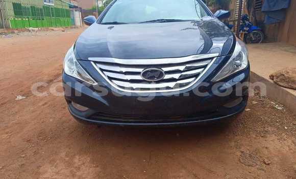 Sayi Na hannu Hyundai Sonata Black Mota in Bekuy a Houet Sayi Na hannu Hyundai Sonata Black Mota in Bekuy a Houet