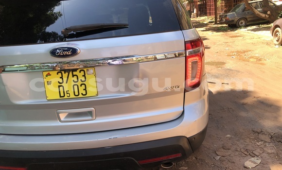 Acheter Occasion Voiture Ford Explorer Gris à Ouagadougou, Burkina-Faso Acheter Occasion Voiture Ford Explorer Gris à Ouagadougou, Burkina-Faso
