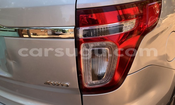 Acheter Occasion Voiture Ford Explorer Gris à Ouagadougou, Burkina-Faso Acheter Occasion Voiture Ford Explorer Gris à Ouagadougou, Burkina-Faso