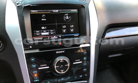 Acheter Occasion Voiture Ford Explorer Gris à Ouagadougou, Burkina-Faso Acheter Occasion Voiture Ford Explorer Gris à Ouagadougou, Burkina-Faso