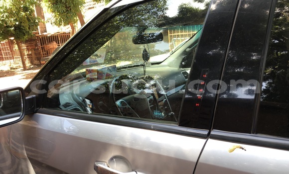 Acheter Occasion Voiture Ford Explorer Gris à Ouagadougou, Burkina-Faso Acheter Occasion Voiture Ford Explorer Gris à Ouagadougou, Burkina-Faso