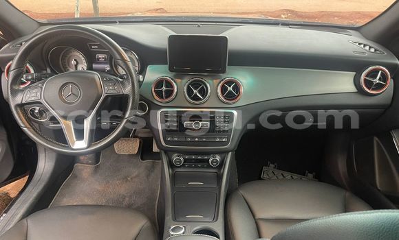 Acheter Neuf Voiture Mercedes-Benz GLA-klasse AMG Noir à Ouagadougou, Burkina-Faso Acheter Neuf Voiture Mercedes-Benz GLA-klasse AMG Noir à Ouagadougou, Burkina-Faso