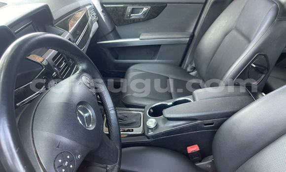 Acheter Neuf Voiture Mercedes-Benz GLK–Class Gris à Ouagadougou, Burkina-Faso Acheter Neuf Voiture Mercedes-Benz GLK–Class Gris à Ouagadougou, Burkina-Faso