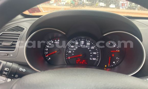 Acheter Neuf Voiture Kia Sorento Marron à Ouagadougou, Burkina-Faso Acheter Neuf Voiture Kia Sorento Marron à Ouagadougou, Burkina-Faso