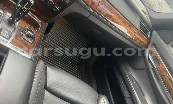 Acheter Neuf Voiture BMW 7-Series Noir à Ouagadougou, Burkina-Faso Acheter Neuf Voiture BMW 7-Series Noir à Ouagadougou, Burkina-Faso