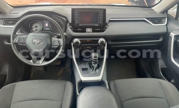 Acheter Neuf Voiture Toyota RAV4 Gris à Ouagadougou, Burkina-Faso Acheter Neuf Voiture Toyota RAV4 Gris à Ouagadougou, Burkina-Faso