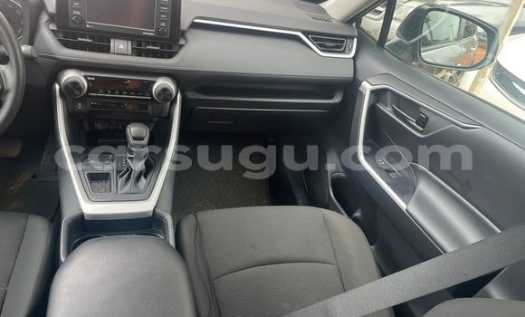 Acheter Neuf Voiture Toyota RAV4 Gris à Ouagadougou, Burkina-Faso Acheter Neuf Voiture Toyota RAV4 Gris à Ouagadougou, Burkina-Faso