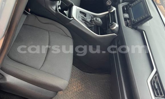 Acheter Neuf Voiture Toyota RAV4 Gris à Ouagadougou, Burkina-Faso Acheter Neuf Voiture Toyota RAV4 Gris à Ouagadougou, Burkina-Faso