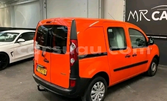 Sayi Na hannu Renault Kangoo Red Mota in Ouagadougou a Burkina Faso Sayi Na hannu Renault Kangoo Red Mota in Ouagadougou a Burkina Faso