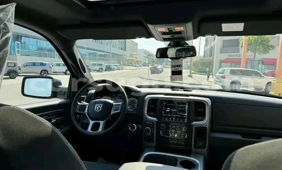 Sayi Na hannu UAZ Hunter Black Mota in Orodara a Kenedougou Sayi Na hannu UAZ Hunter Black Mota in Orodara a Kenedougou