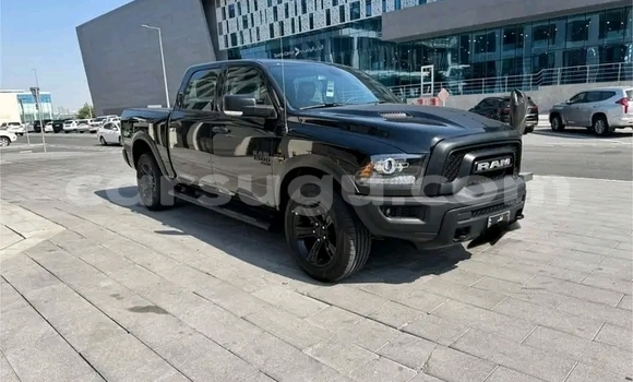 Sayi Na hannu UAZ Hunter Black Mota in Orodara a Kenedougou Sayi Na hannu UAZ Hunter Black Mota in Orodara a Kenedougou