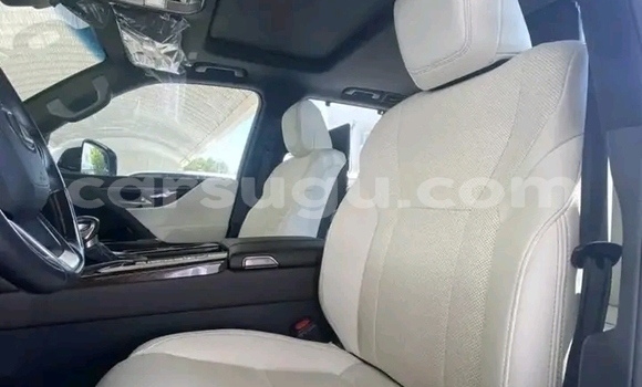 Sayi Na hannu Lexus LX 450 White Mota in Ouagadougou a Burkina Faso Sayi Na hannu Lexus LX 450 White Mota in Ouagadougou a Burkina Faso