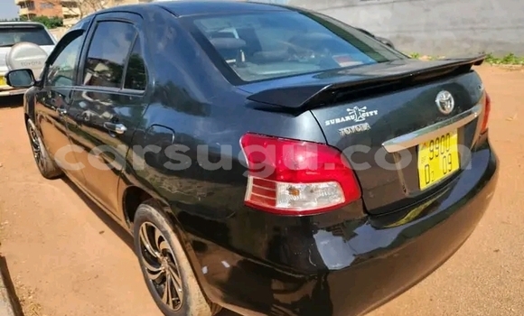 Sayi Na hannu Toyota Yaris Black Mota in Boulsa a Namentenga Sayi Na hannu Toyota Yaris Black Mota in Boulsa a Namentenga