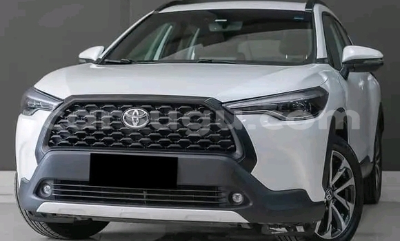 Acheter Occasion Voiture Toyota Corolla Cross Blanc à Banfora, Burkina-Faso