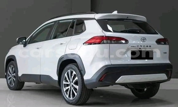 Buy Used Toyota Corolla Cross White Car in Banfora in Burkina Faso Buy Used Toyota Corolla Cross White Car in Banfora in Burkina Faso