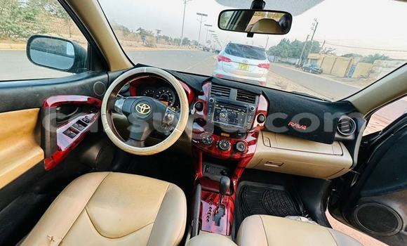 Sayi Na hannu Toyota RAV4 Sauran Mota in Ouagadougou a Burkina Faso Sayi Na hannu Toyota RAV4 Sauran Mota in Ouagadougou a Burkina Faso