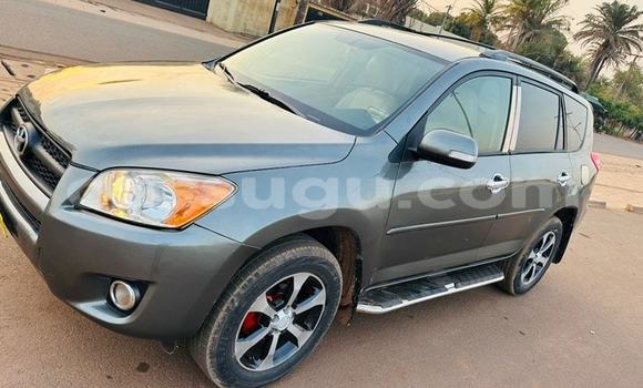 Sayi Na hannu Toyota RAV4 Sauran Mota in Ouagadougou a Burkina Faso Sayi Na hannu Toyota RAV4 Sauran Mota in Ouagadougou a Burkina Faso