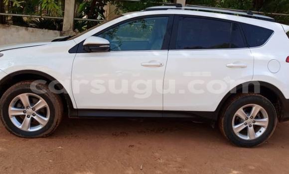 Sayi Na hannu Toyota RAV4 Sauran Mota in Ouagadougou a Burkina Faso Sayi Na hannu Toyota RAV4 Sauran Mota in Ouagadougou a Burkina Faso