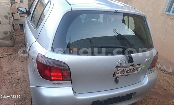 Sayi Na hannu Toyota Yaris Azurfa Mota in Ouagadougou a Burkina Faso Sayi Na hannu Toyota Yaris Azurfa Mota in Ouagadougou a Burkina Faso