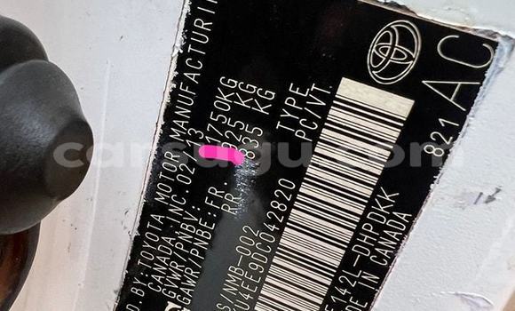 Sayi Na hannu Toyota Matrix White Mota in Ouagadougou a Burkina Faso Sayi Na hannu Toyota Matrix White Mota in Ouagadougou a Burkina Faso