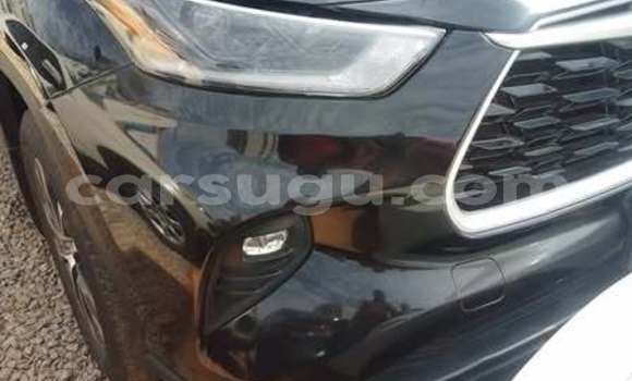 Acheter Occasion Voiture Toyota Highlander Noir à Ouagadougou, Burkina-Faso Acheter Occasion Voiture Toyota Highlander Noir à Ouagadougou, Burkina-Faso